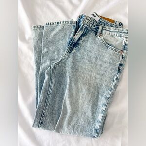 Mica Light Blue Distressed Denim